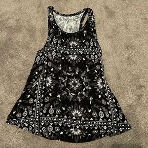 Woman’s Medium Black Mudd Tank Top